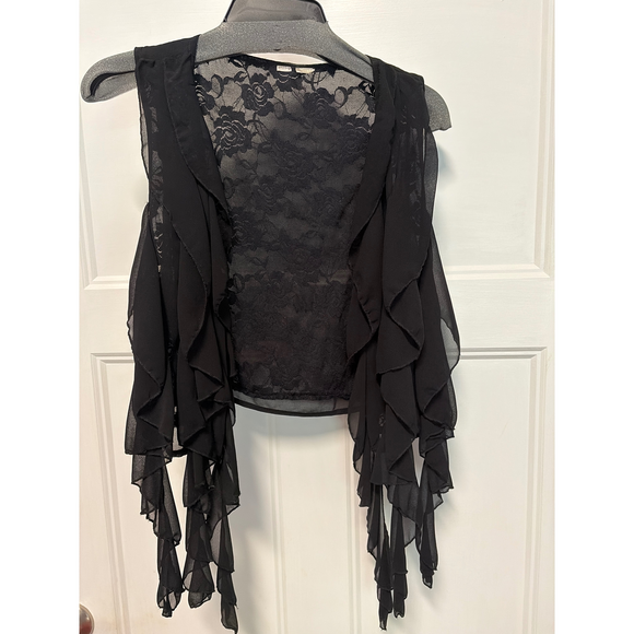 No label Tops - No label Black Lace Chiffon Ruffle Sleeveless vest